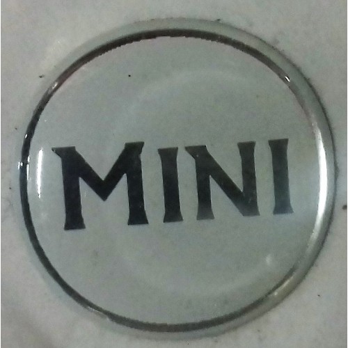 Autocollant Mini gris et blanc (27 mm)-Austin Mini